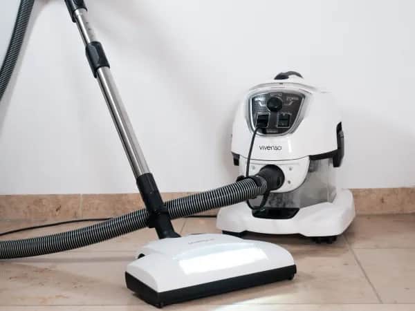 Vivenso Wasserstaubsauger mit Elektrodüse